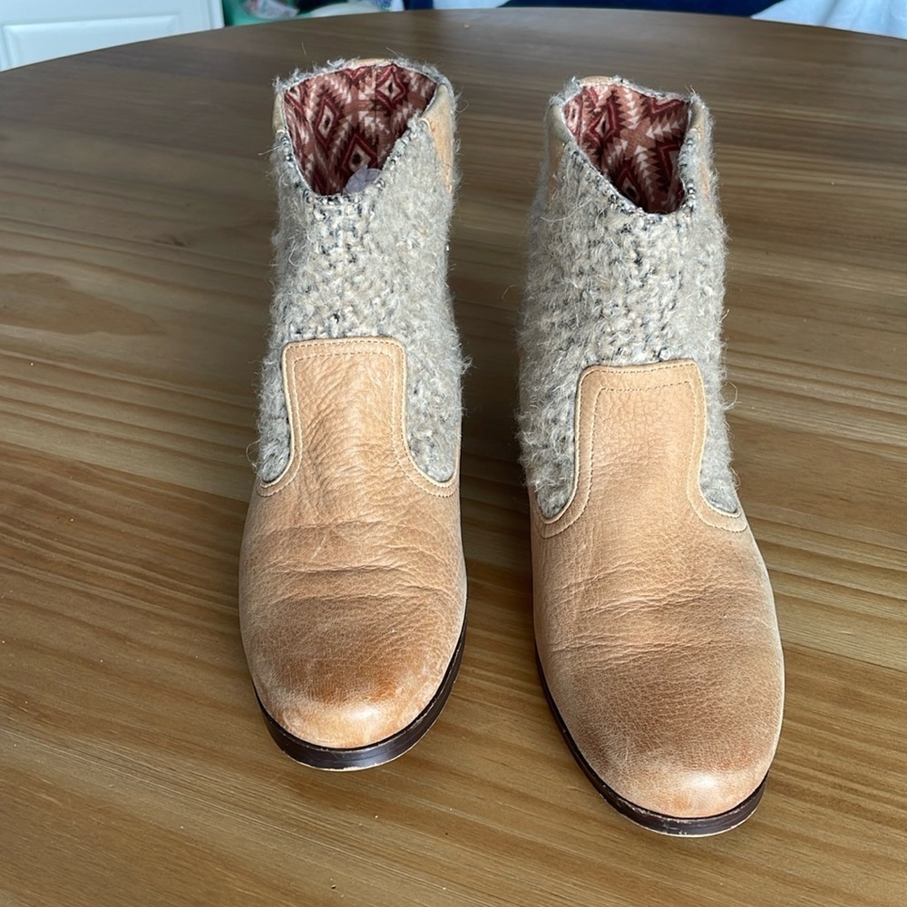 1883 by Wolverine Leather and Fabric Ankle Boots - Picture 2 of 12